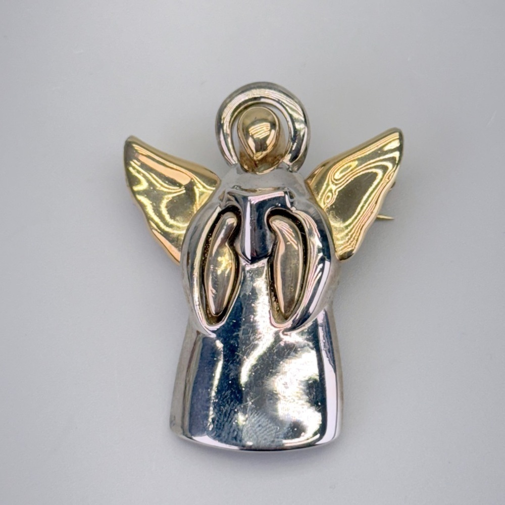 Vintage Liz Claiborne Angel Pin